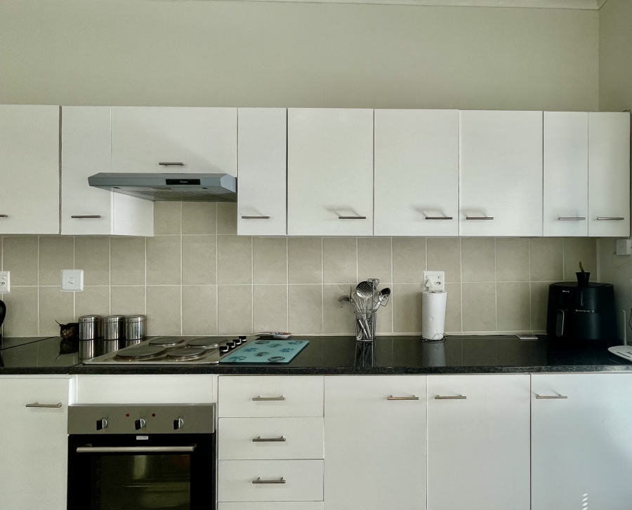 3 Bedroom Property for Sale in Blue Lagoon Western Cape